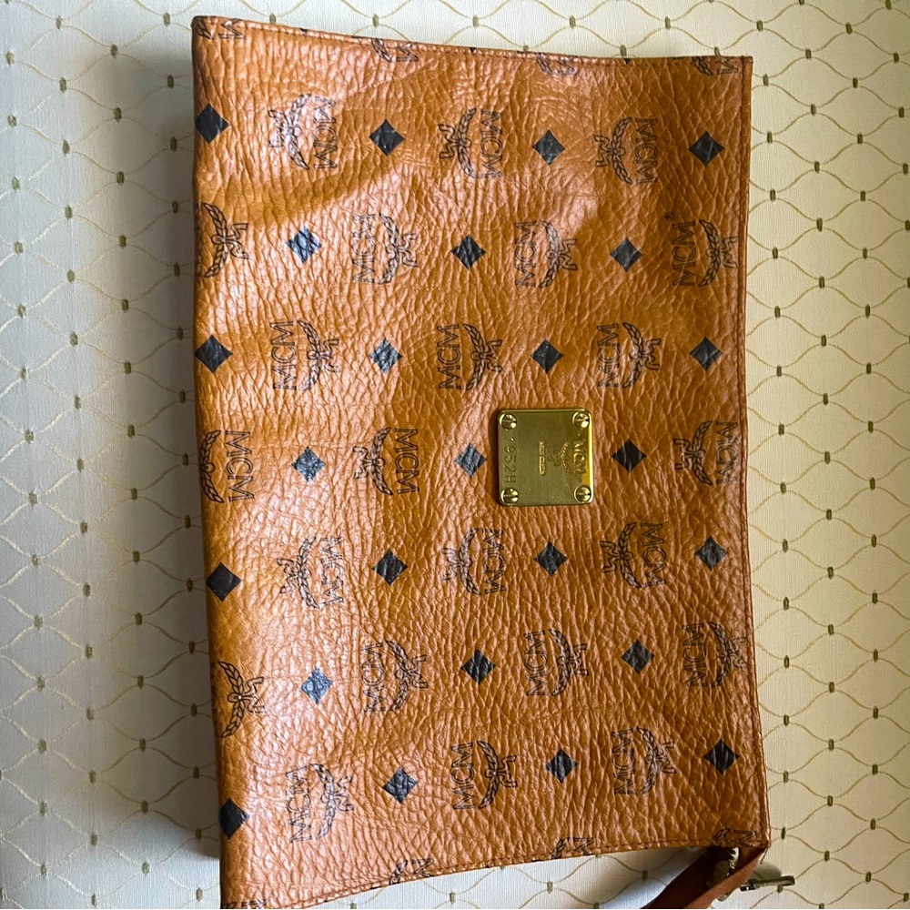 MCM Cosmetic pouch or can be used as clutch   Great condition